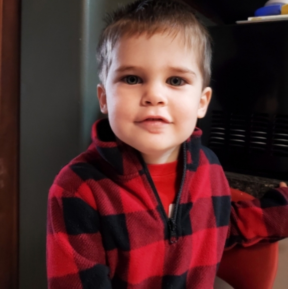 Meet your Posher, Kandace - Picture 3 of 5